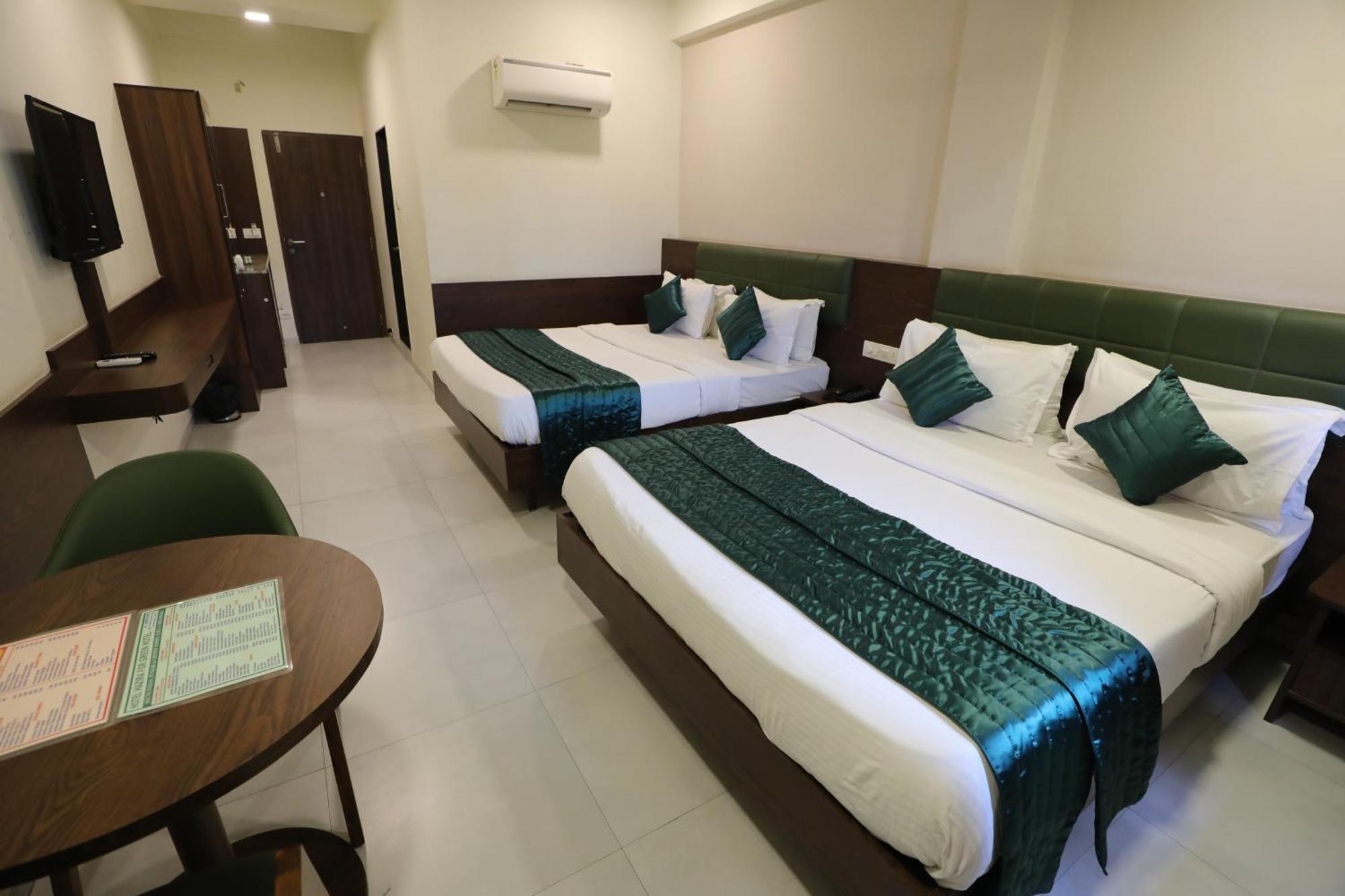 Greenotel Rooms Hazira, Surat Exterior photo